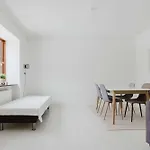 Appartement Expat Stylish Long Term Flat *