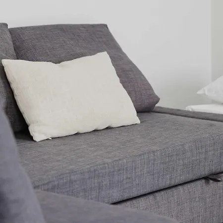 Expat Stylish Long Term Flat Апартаменты *